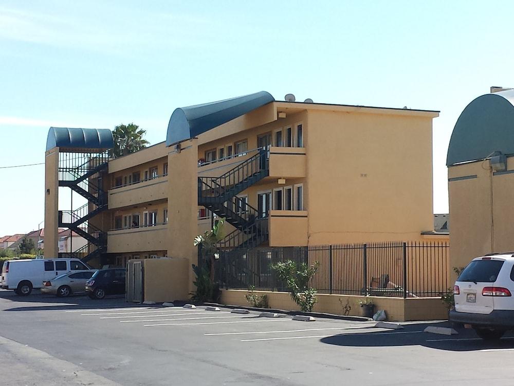 Travelodge By Wyndham San Diego Seaworld Buitenkant foto
